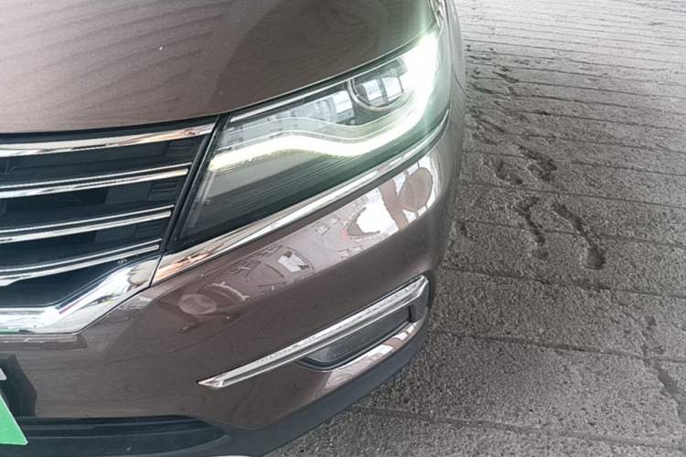 Used Roewe RX5 2019 20T Two-Wheel Drive Manual 4G Connect Platinum Edition Left Front Headlight