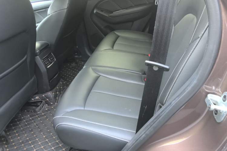 Used Roewe RX5 2019 20T Two-Wheel Drive Automatic 4G Connected Platinum Edition Left Rear Seat