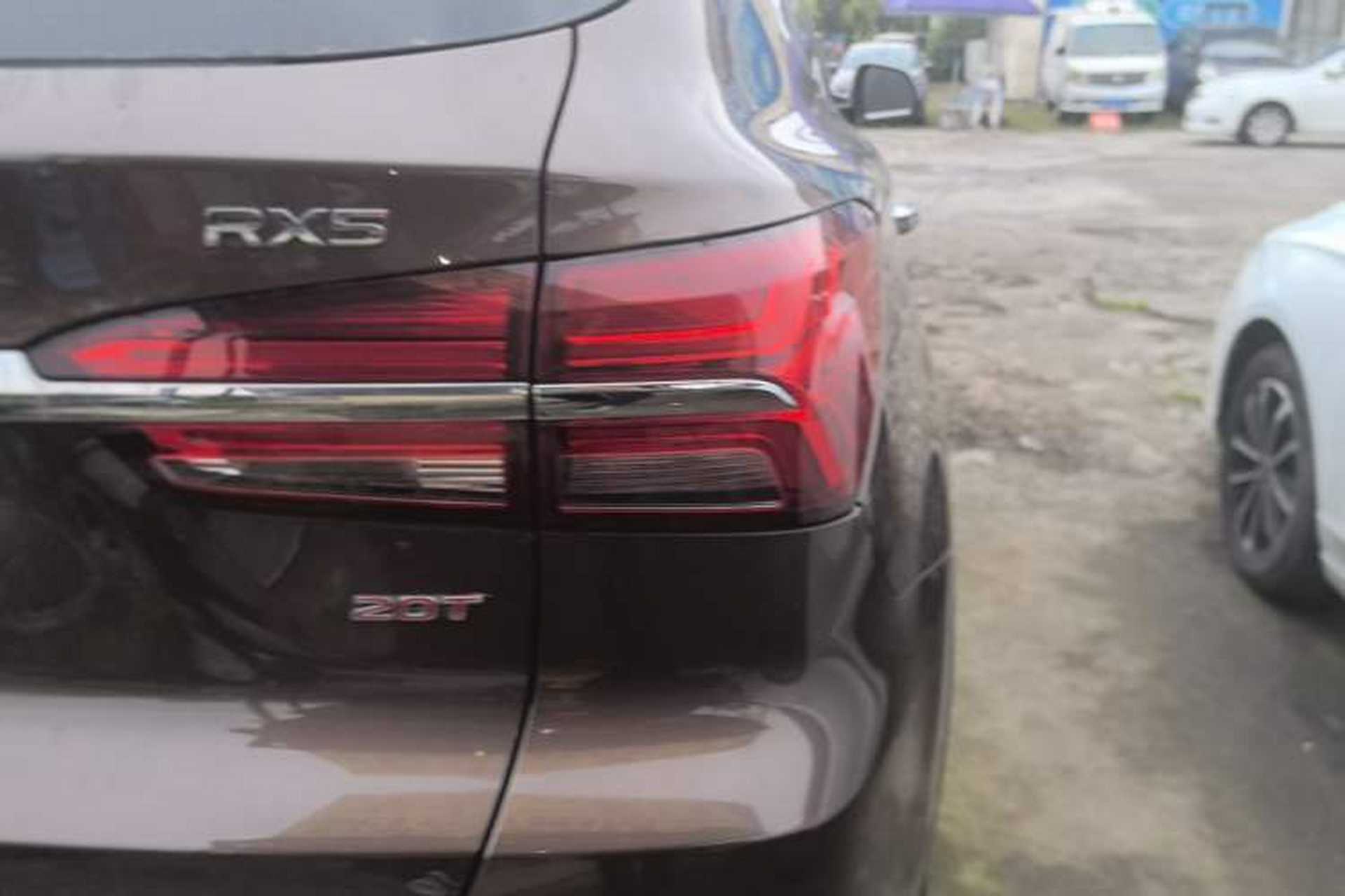 Used Roewe RX5 2019 20T Two-Wheel Drive Automatic 4G Connected Platinum Edition Right Rear Taillight