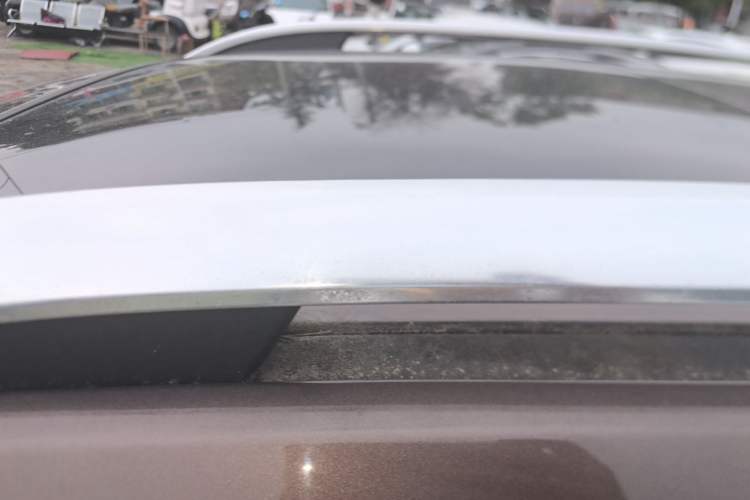 Used Roewe RX5 2019 20T Two-Wheel Drive Automatic 4G Connected Platinum Edition Roof