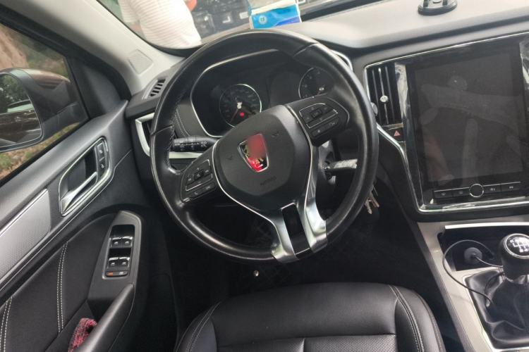 Used Roewe RX5 2019 20T Two-Wheel Drive Manual 4G Connect Platinum Edition Steering Wheel