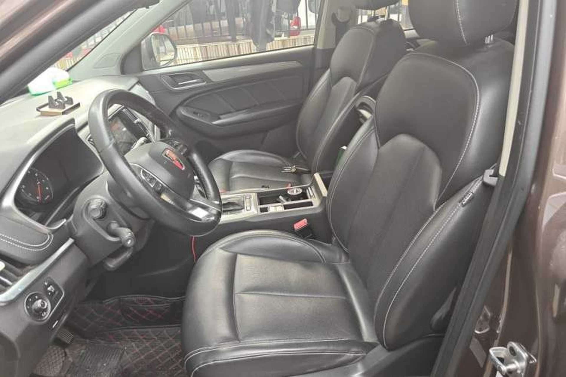 Used Roewe RX5 2019 20T Two-Wheel Drive Automatic 4G Connected Platinum Edition Left Front Seat