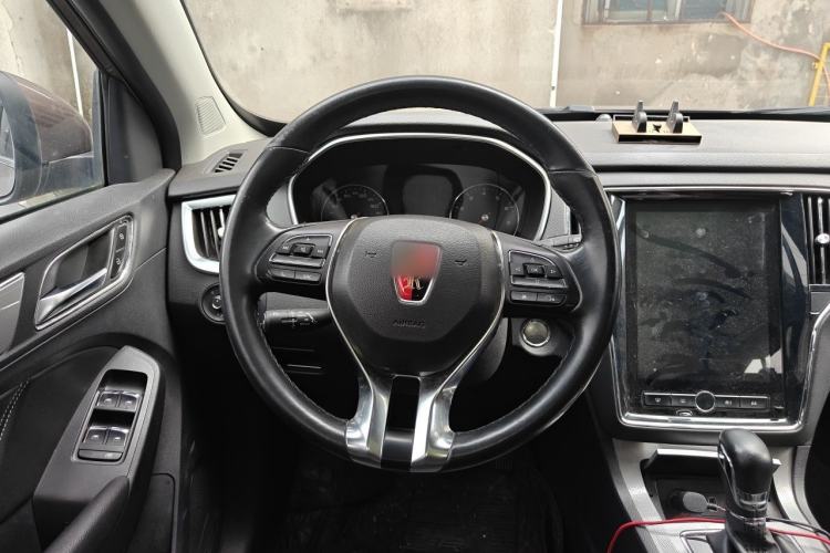 Used Roewe RX5 2019 20T Two-Wheel Drive Automatic 4G Connected Platinum Edition Steering Wheel