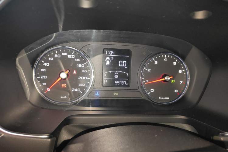 Used Roewe RX5 2019 20T Two-Wheel Drive Automatic 4G Connected Platinum Edition Instrument Cluster