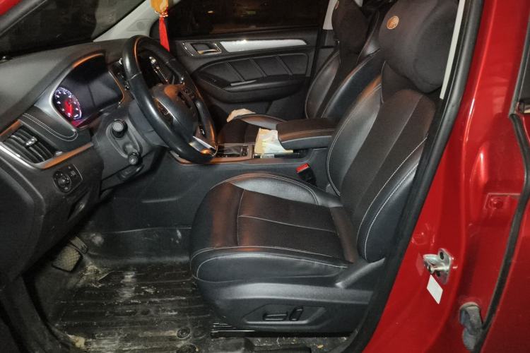 Used Roewe RX5 2019 20T Two-Wheel Drive Automatic 4G Connected Platinum Edition Left Front Seat