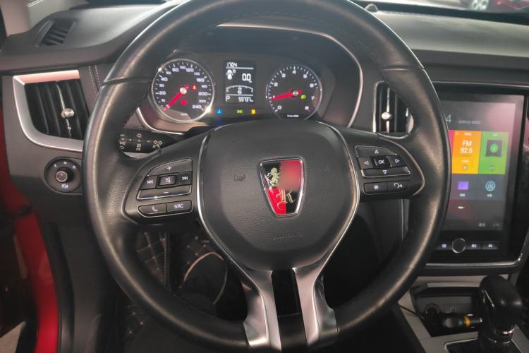 Used Roewe RX5 2019 20T Two-Wheel Drive Automatic 4G Connected Platinum Edition Steering Wheel