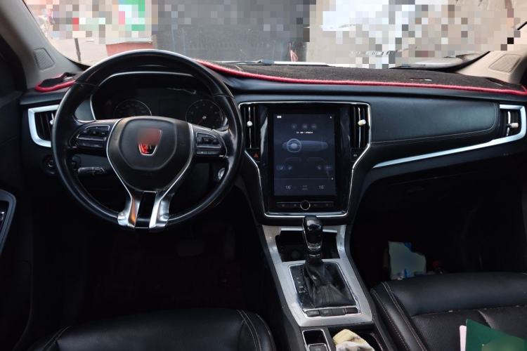 Used Roewe RX5 2019 20T Two-Wheel Drive Automatic Ali Smart Connectivity Platinum Edition Center Console