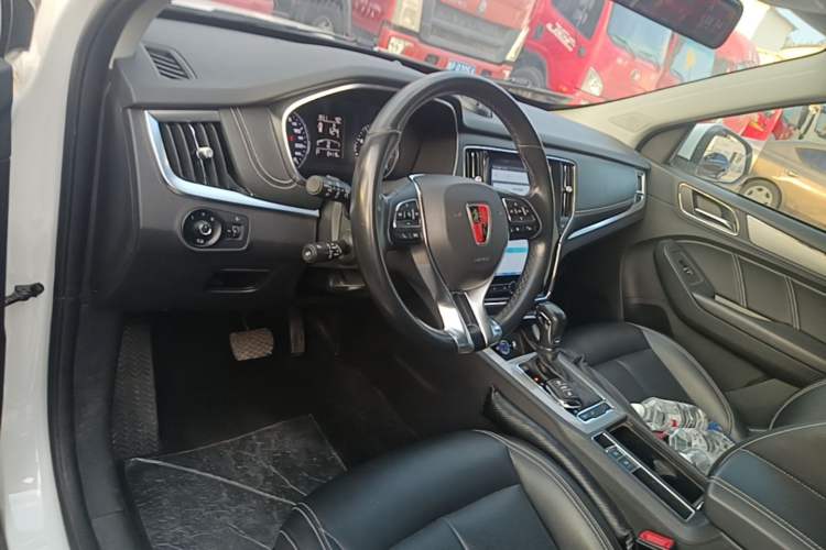 Used Roewe RX5 2019 20T Two-Wheel Drive Automatic Ali Smart Connectivity Platinum Edition Center Console