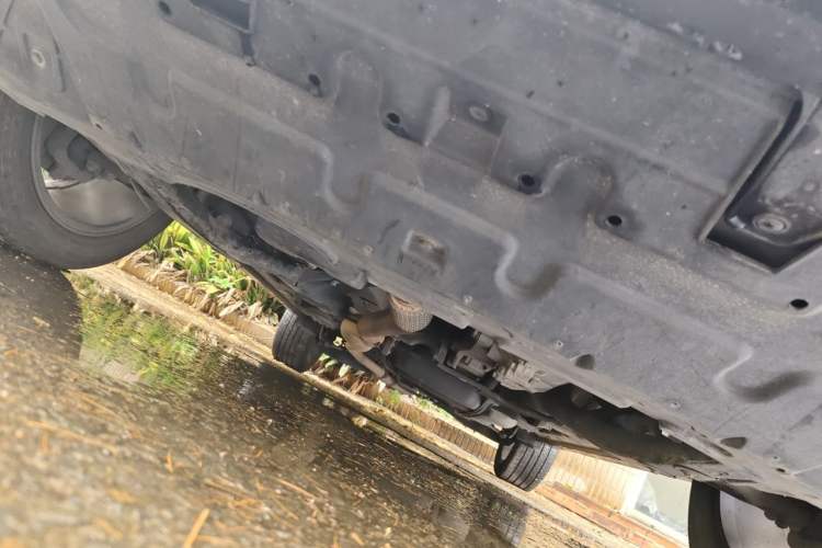 Used Roewe RX5 2019 20T Two-Wheel Drive Automatic 4G Connected Platinum Edition Chassis Front
