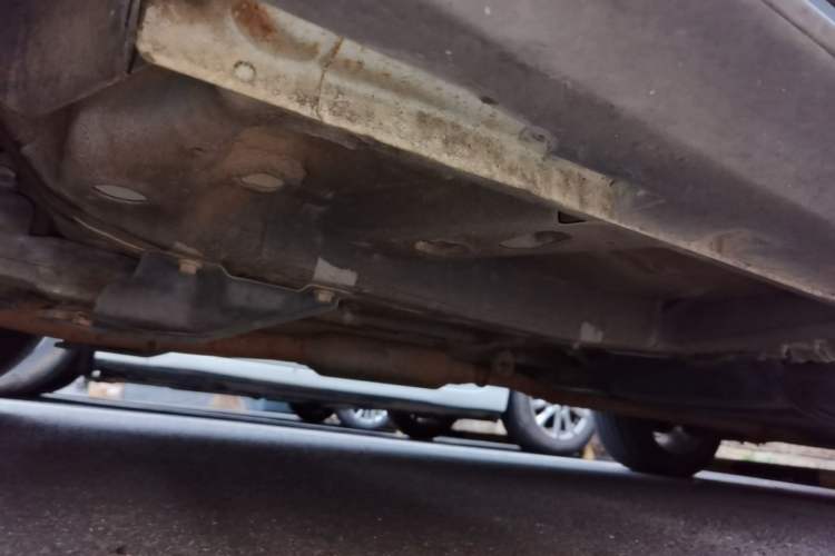 Used Roewe RX5 2019 20T Two-Wheel Drive Manual 4G Connect Platinum Edition Chassis Front Left