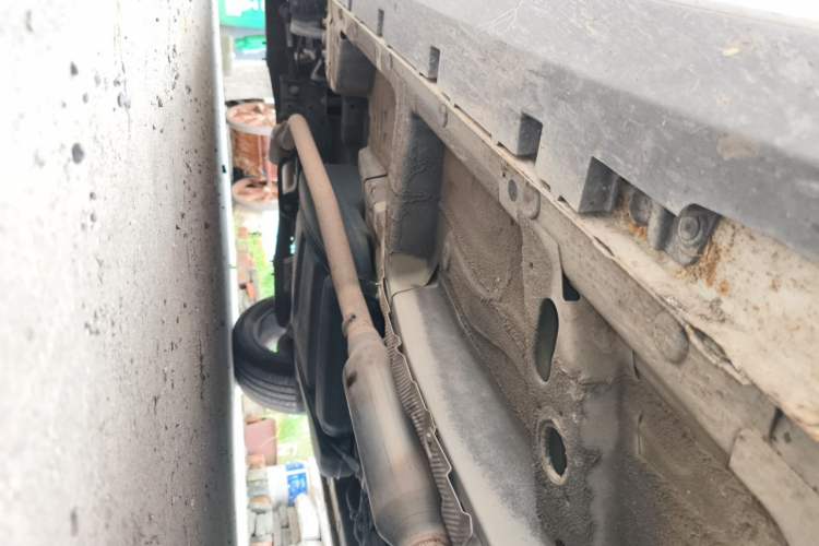 Used Roewe RX5 2019 20T Two-Wheel Drive Automatic 4G Connected Platinum Edition Chassis Front Right