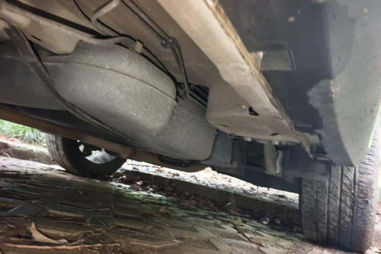 Used Roewe RX5 2019 20T Two-Wheel Drive Automatic 4G Connected Platinum Edition Chassis Rear Left