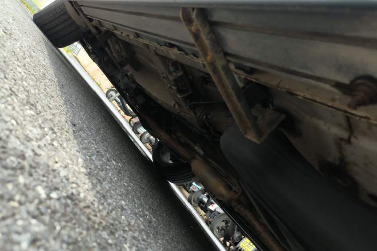 Used Roewe RX5 2019 20T Two-Wheel Drive Automatic 4G Connected Platinum Edition Chassis Rear Left