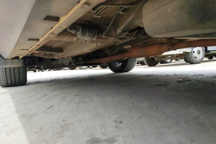 Used Roewe RX5 2019 20T Two-Wheel Drive Automatic 4G Connected Platinum Edition Chassis Rear Left