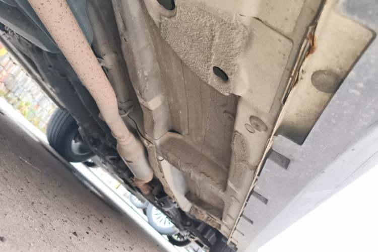 Used Roewe RX5 2019 20T Two-Wheel Drive Automatic 4G Connected Platinum Edition Chassis Rear Right
