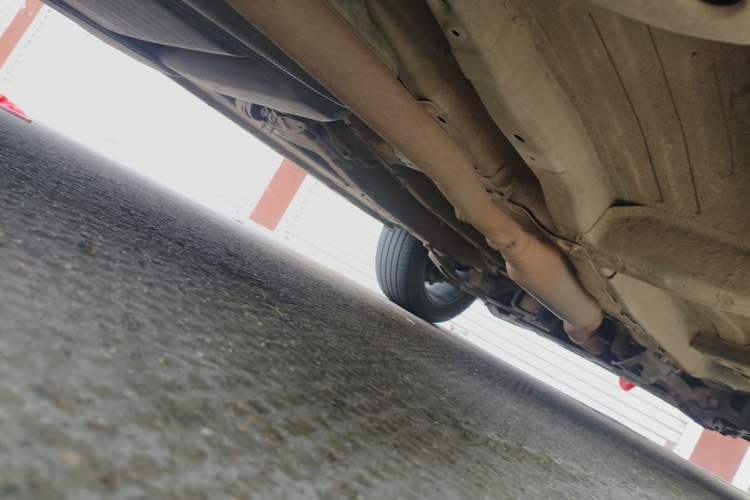 Used Roewe RX5 2019 20T Two-Wheel Drive Manual 4G Connect Platinum Edition Chassis Rear Right