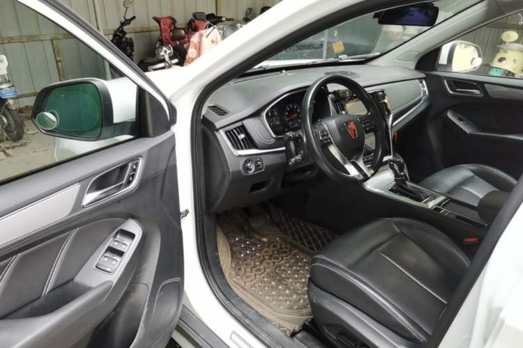 Used Roewe RX5 2019 20T Two-Wheel Drive Automatic 4G Connected Platinum Edition Driver Seat