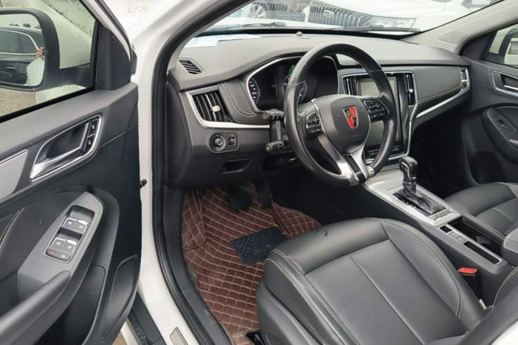 Used Roewe RX5 2019 20T Two-Wheel Drive Automatic 4G Connected Platinum Edition Driver Seat