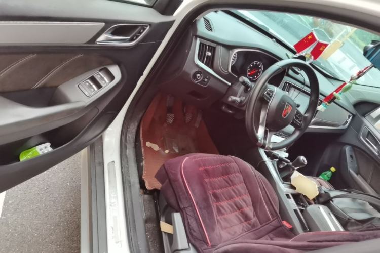Used Roewe RX5 2019 20T Two-Wheel Drive Manual 4G Connect Platinum Edition Driver Seat
