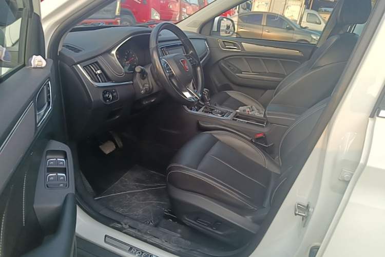 Used Roewe RX5 2019 20T Two-Wheel Drive Automatic Ali Smart Connectivity Platinum Edition Driver Seat