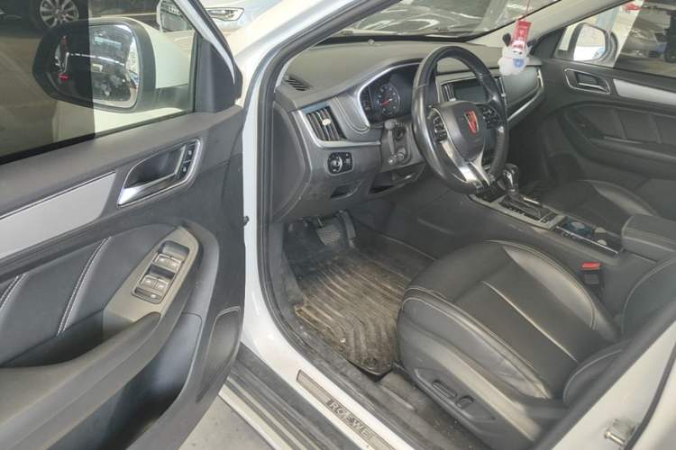 Used Roewe RX5 2019 20T Two-Wheel Drive Automatic 4G Connected Platinum Edition Driver Seat
