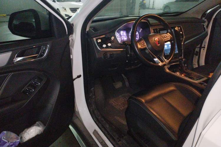 Used Roewe RX5 2019 20T Two-Wheel Drive Automatic 4G Connected Platinum Edition Driver Seat
