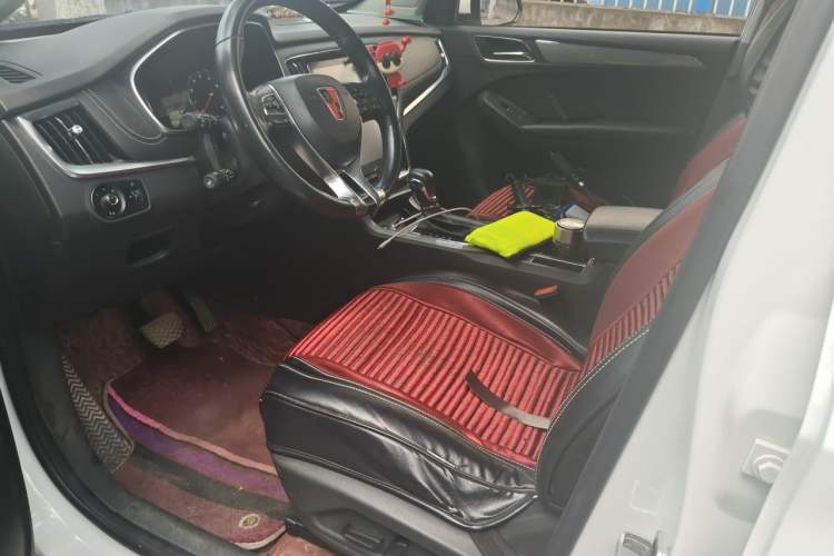 Used Roewe RX5 2019 20T Two-Wheel Drive Automatic 4G Connected Platinum Edition Driver Seat