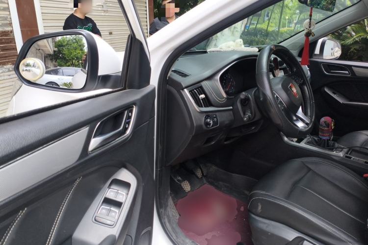 Used Roewe RX5 2019 20T Two-Wheel Drive Manual 4G Connect Platinum Edition Driver Seat
