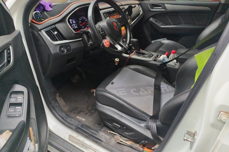 Used Roewe RX5 2019 20T Two-Wheel Drive Automatic 4G Connected Platinum Edition Driver Seat
