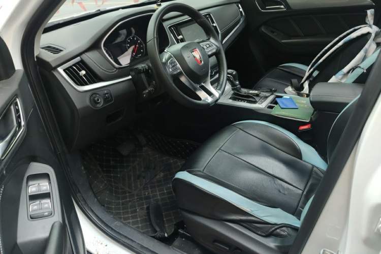 Used Roewe RX5 2019 20T Two-Wheel Drive Automatic 4G Connected Platinum Edition Driver Seat