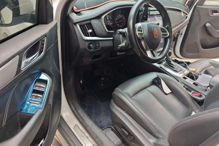 Used Roewe RX5 2019 20T Two-Wheel Drive Automatic 4G Connected Platinum Edition Driver Seat