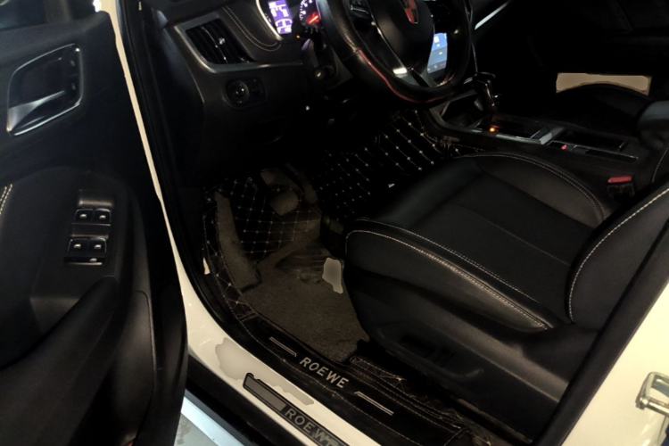 Used Roewe RX5 2019 20T Two-Wheel Drive Automatic 4G Connected Platinum Edition Driver Seat