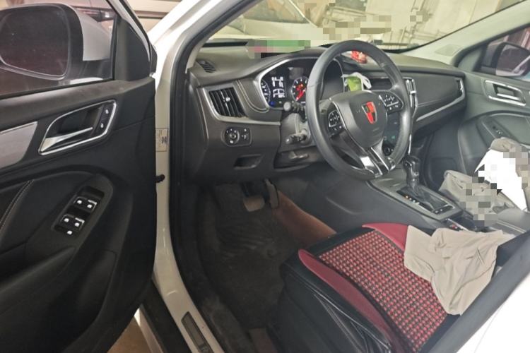 Used Roewe RX5 2019 20T Two-Wheel Drive Automatic Ali Smart Connectivity Platinum Edition Driver Seat