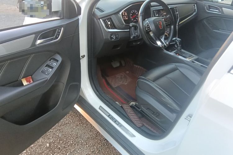 Used Roewe RX5 2019 20T Two-Wheel Drive Automatic 4G Connected Platinum Edition Driver Seat