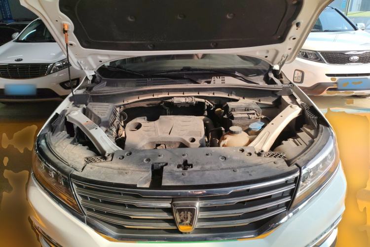 Used Roewe RX5 2019 20T Two-Wheel Drive Automatic 4G Connected Platinum Edition Engine Bay