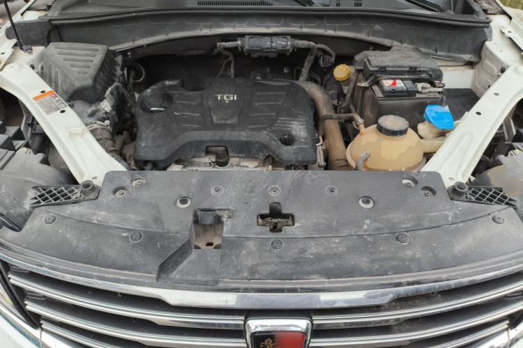 Used Roewe RX5 2019 20T Two-Wheel Drive Automatic 4G Connected Platinum Edition Engine Bay