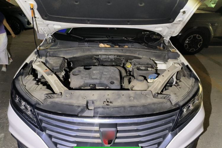 Used Roewe RX5 2019 20T Two-Wheel Drive Automatic 4G Connected Platinum Edition Engine Bay