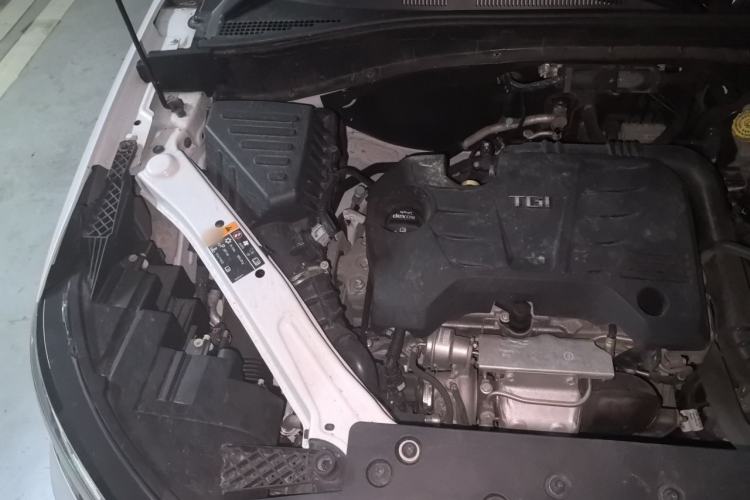 Used Roewe RX5 2019 20T Two-Wheel Drive Automatic Ali Smart Connectivity Platinum Edition Engine Bay Right