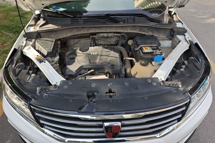 Used Roewe RX5 2019 20T Two-Wheel Drive Automatic 4G Connected Platinum Edition Engine Bay