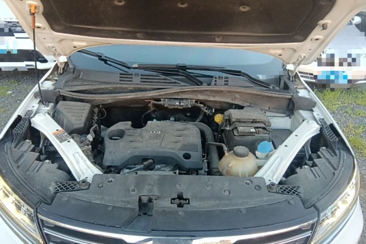 Used Roewe RX5 2019 20T Two-Wheel Drive Automatic 4G Connected Platinum Edition Engine Bay