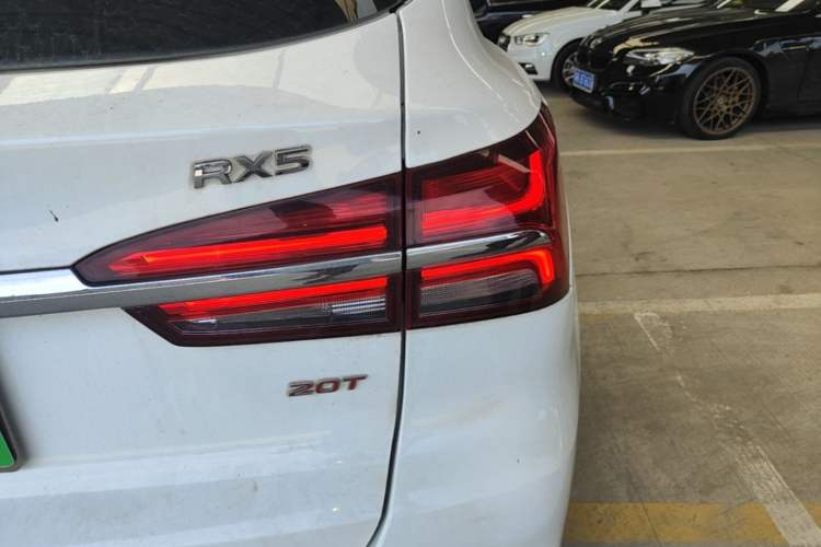Used Roewe RX5 2019 20T Two-Wheel Drive Automatic 4G Connected Platinum Edition Exterior 3