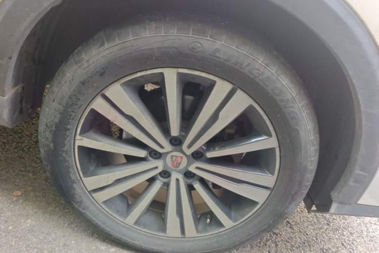 Used Roewe RX5 2019 20T Two-Wheel Drive Automatic 4G Connected Platinum Edition Exterior 7