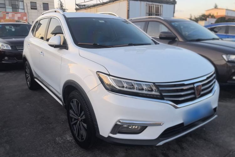 Used Roewe RX5 2019 20T Two-Wheel Drive Automatic 4G Connected Platinum Edition Front Right 45 Deg