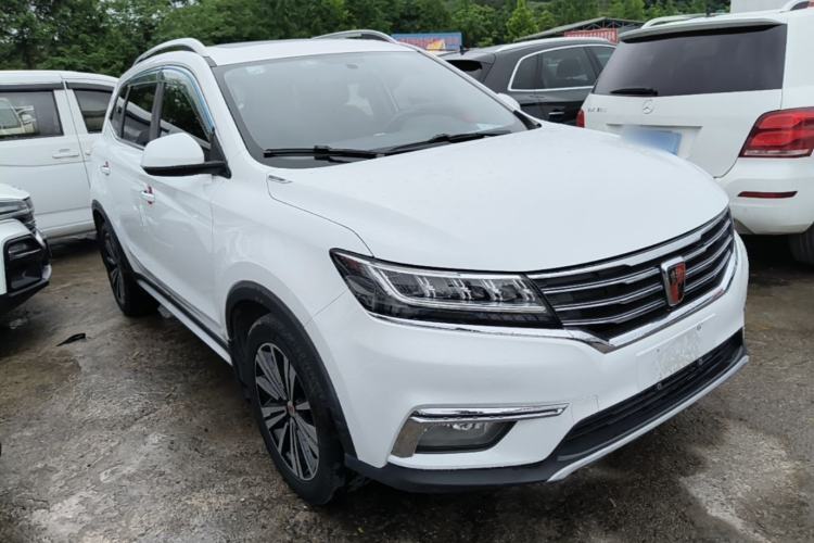 Used Roewe RX5 2019 20T Two-Wheel Drive Automatic 4G Connected Platinum Edition Front Right 45 Deg