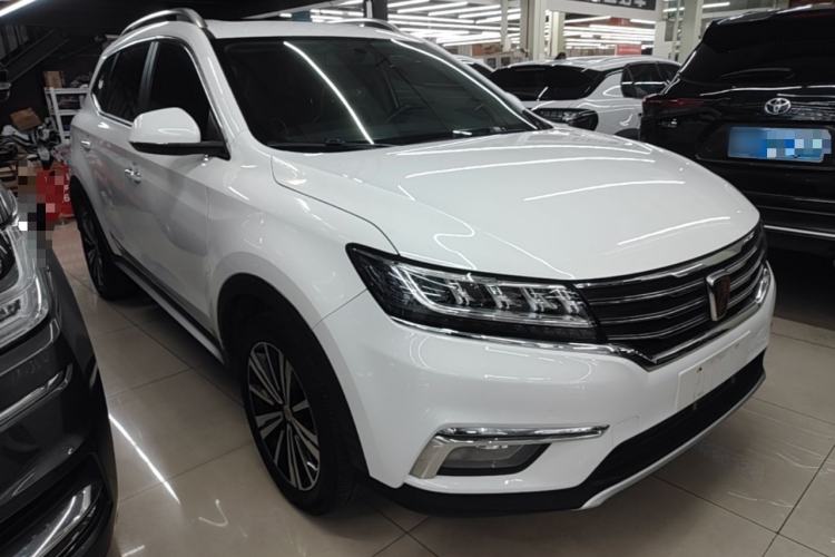 Used Roewe RX5 2019 20T Two-Wheel Drive Automatic 4G Connected Platinum Edition Front Right 45 Deg