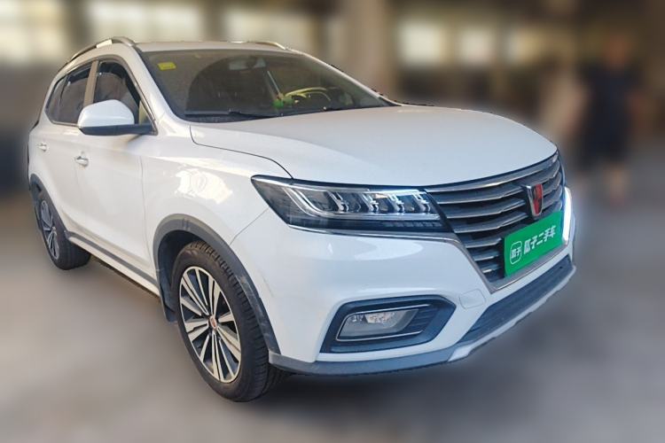 Used Roewe RX5 2019 20T Two-Wheel Drive Automatic 4G Connected Platinum Edition Front Right 45 Deg