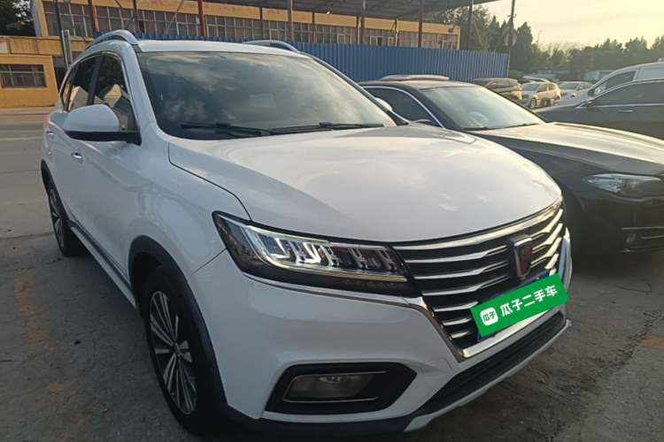Used Roewe RX5 2019 20T Two-Wheel Drive Automatic Ali Smart Connectivity Platinum Edition Front Right 45 Deg