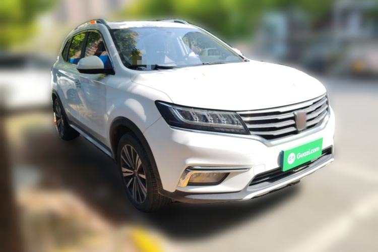 Used Roewe RX5 2019 20T Two-Wheel Drive Automatic 4G Connected Platinum Edition Front Right 45 Deg