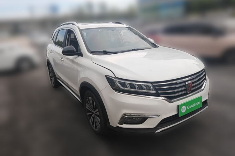 Used Roewe RX5 2019 20T Two-Wheel Drive Automatic 4G Connected Platinum Edition Front Right 45 Deg