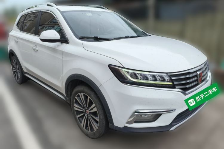 Used Roewe RX5 2019 20T Two-Wheel Drive Automatic 4G Connected Platinum Edition Front Right 45 Deg